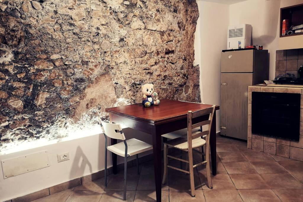 Casetta Nel Centro Storico Apartamento Norma Exterior foto
